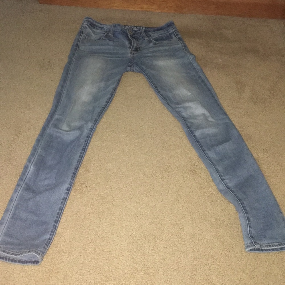 Light wash jeans